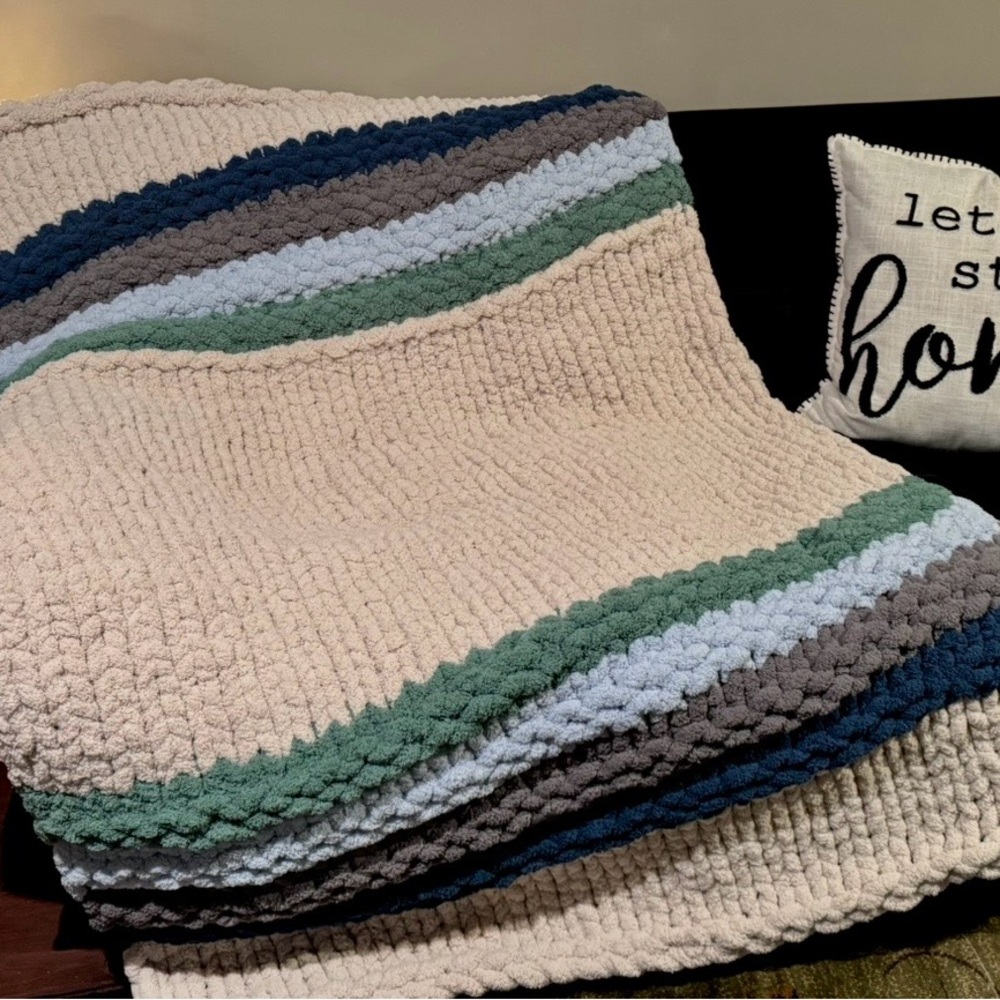 Elegant Striped Hand Knitted Blanket and Pillow “Carolina Coast”